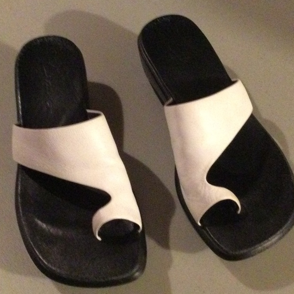 Elegant Black and White Women's Sandals